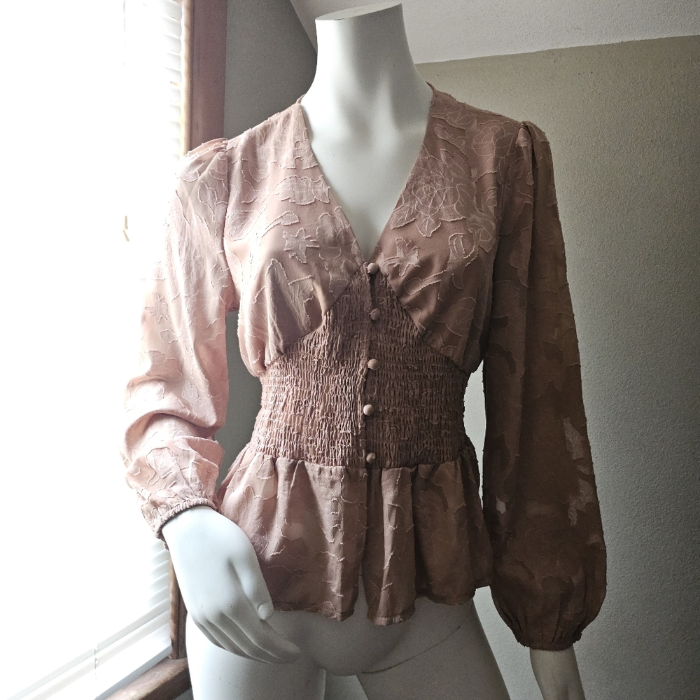 ☆ ELGOGY Pink Blouse, M ☆ - Picture 9 of 10